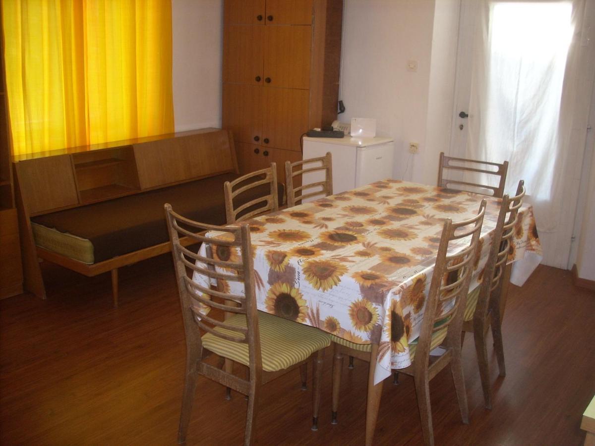 Apartment At Sea ロヴラン エクステリア 写真